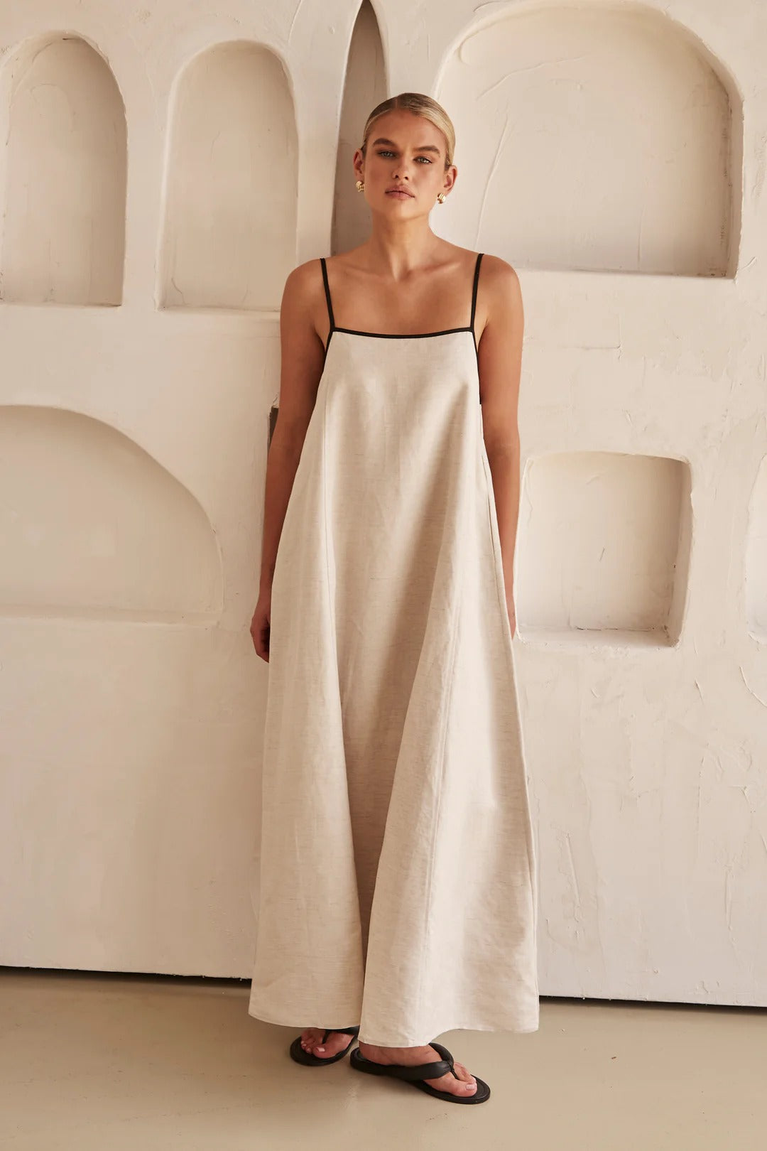 Aura  Vestido con tirantes