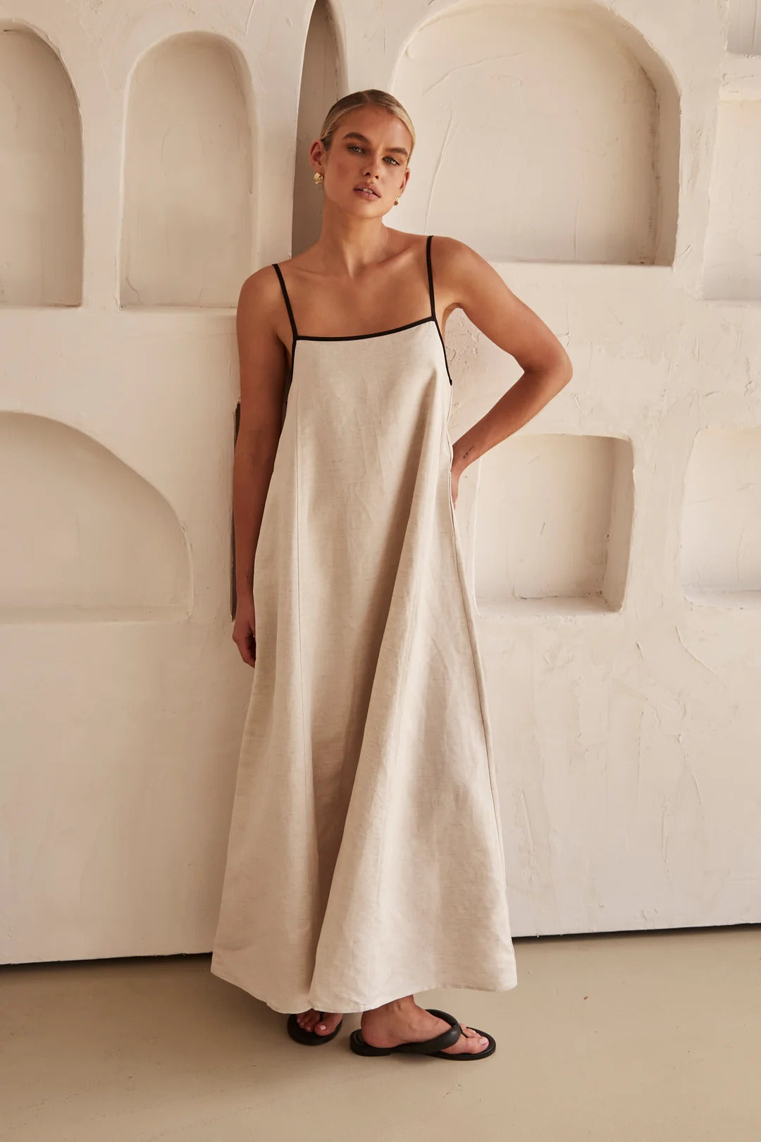 Aura  Vestido con tirantes