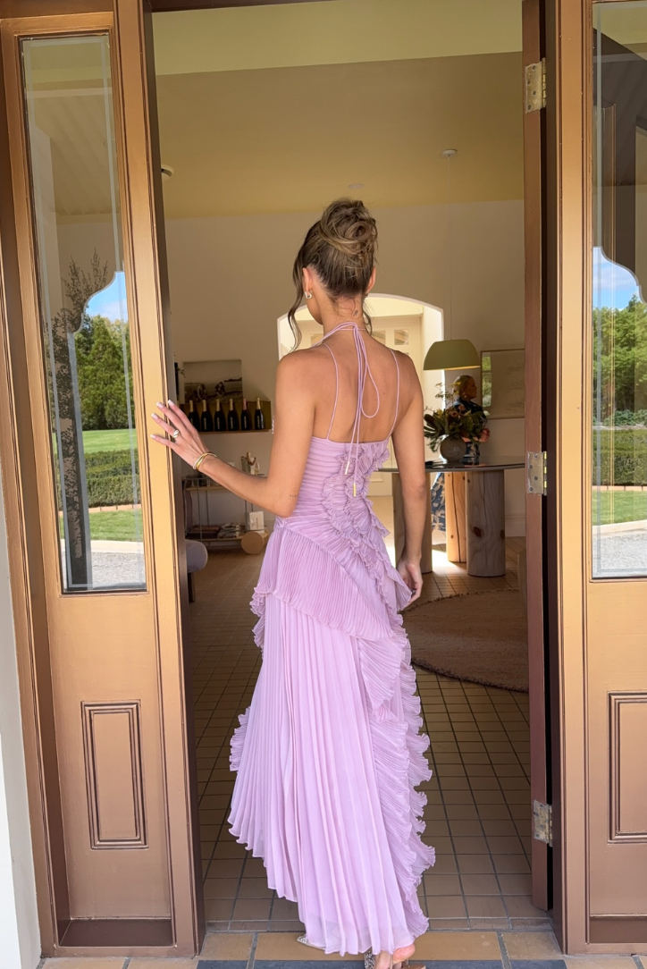 Serephina Vestido Elegante con Volantes
