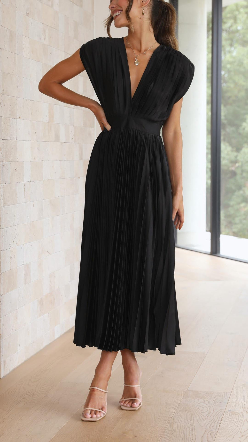 Isla Elegante Vestido Plisado