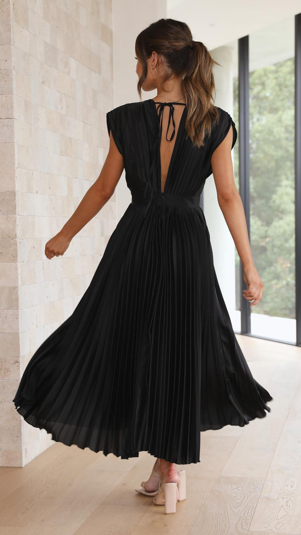 Isla Elegante Vestido Plisado