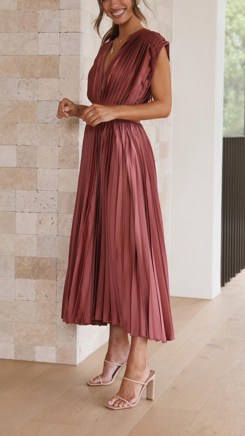 Isla Elegante Vestido Plisado