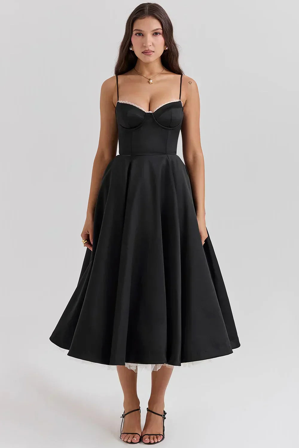 Arielle Vestido Midi Elegante