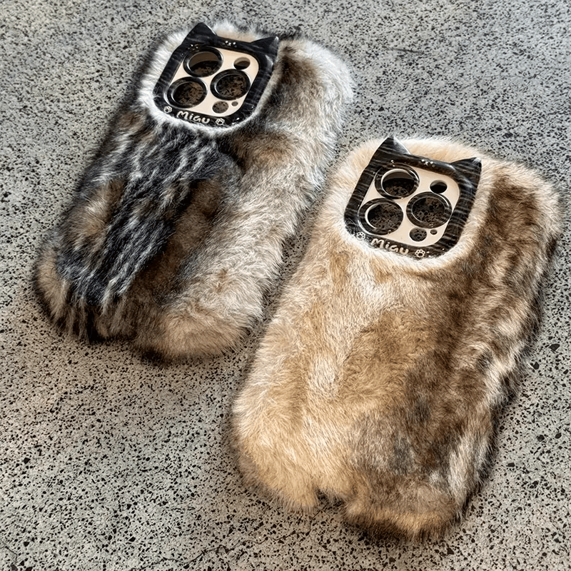 Funda peluda para iPhone