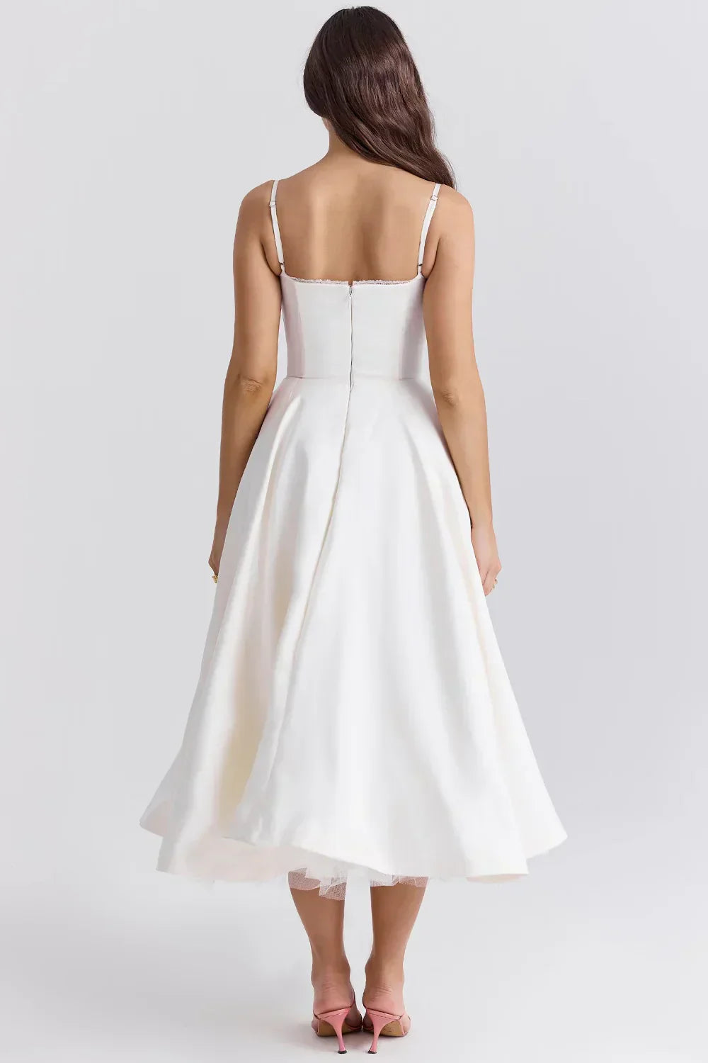 Arielle Vestido Midi Elegante
