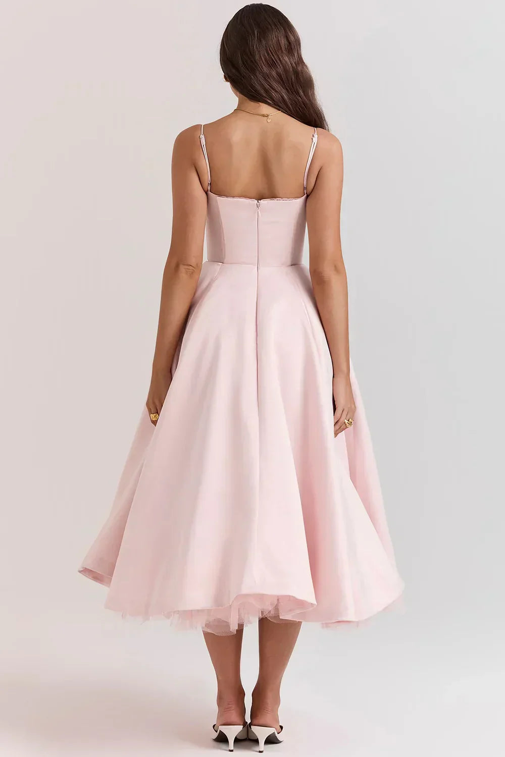 Arielle Vestido Midi Elegante