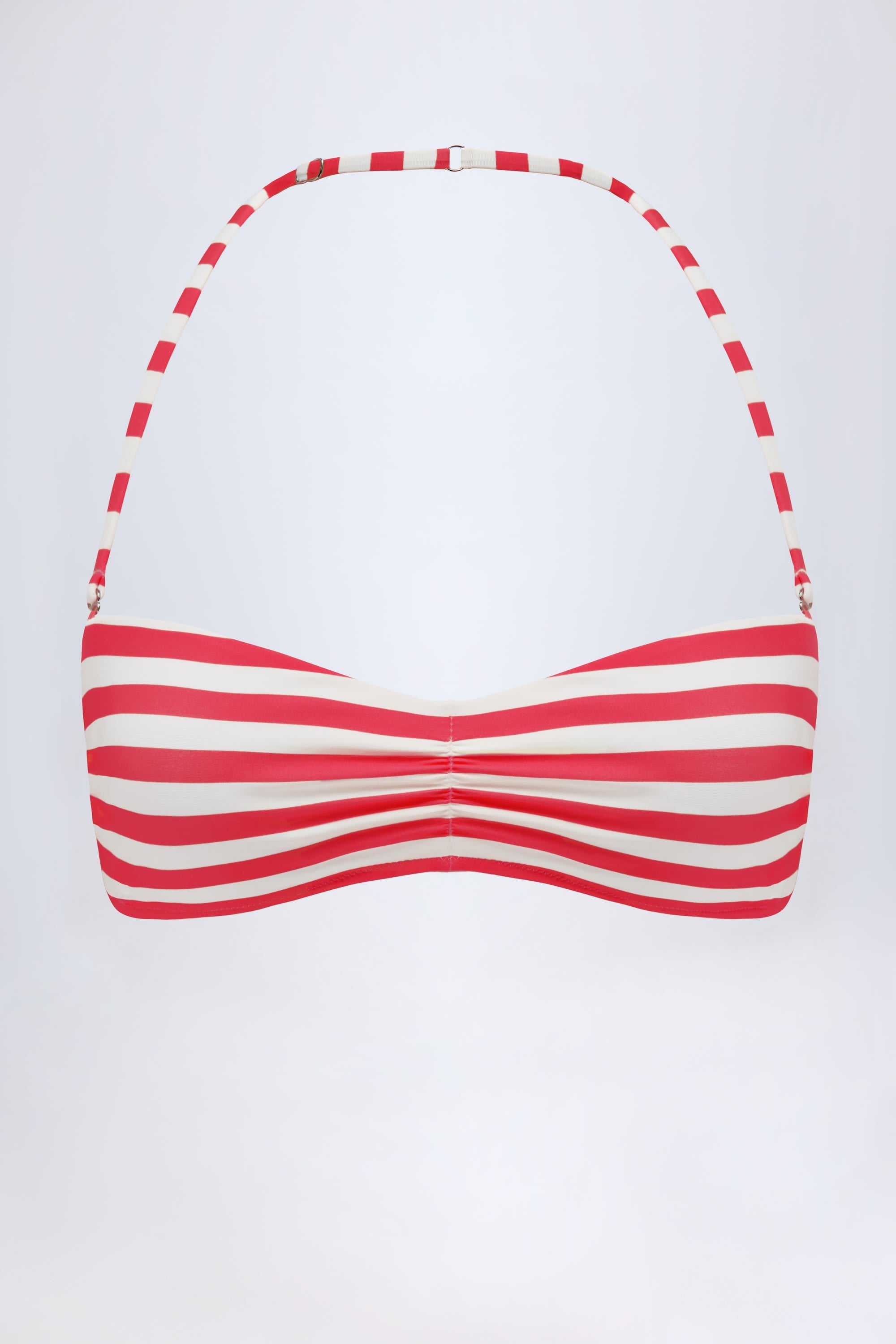 Top de bikini con múltiples formas en rayas rojo cereza