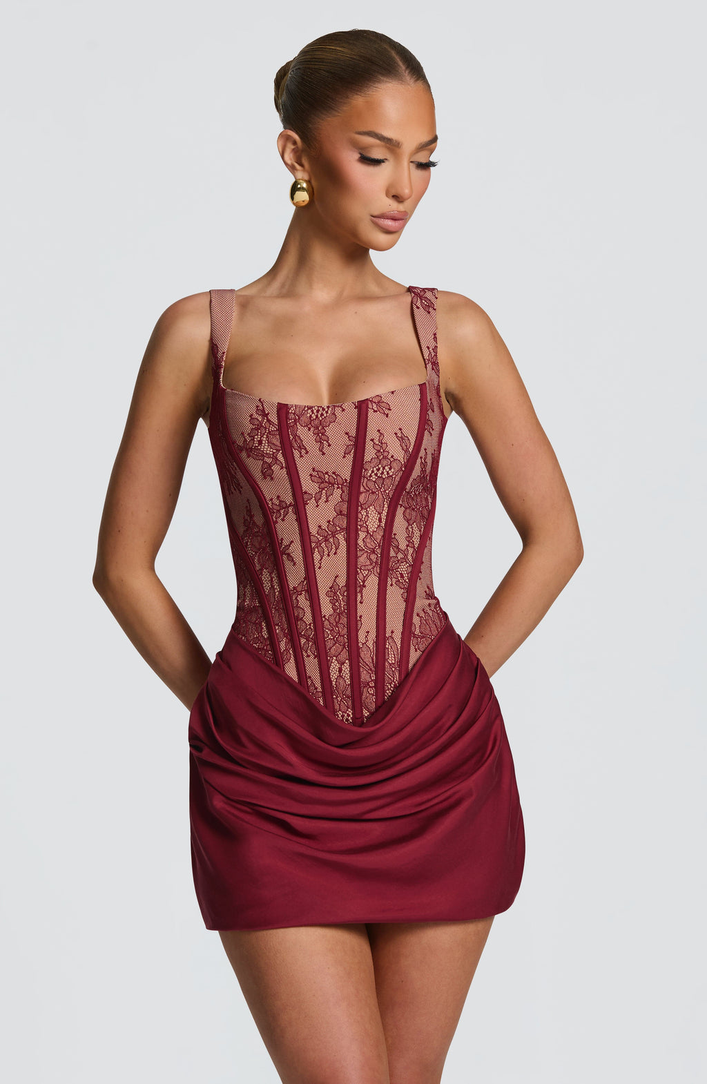 Vestido Cornelia Encaje Burdeos