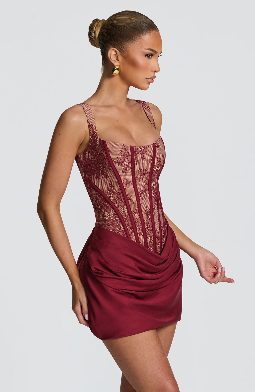 Vestido Cornelia Encaje Burdeos