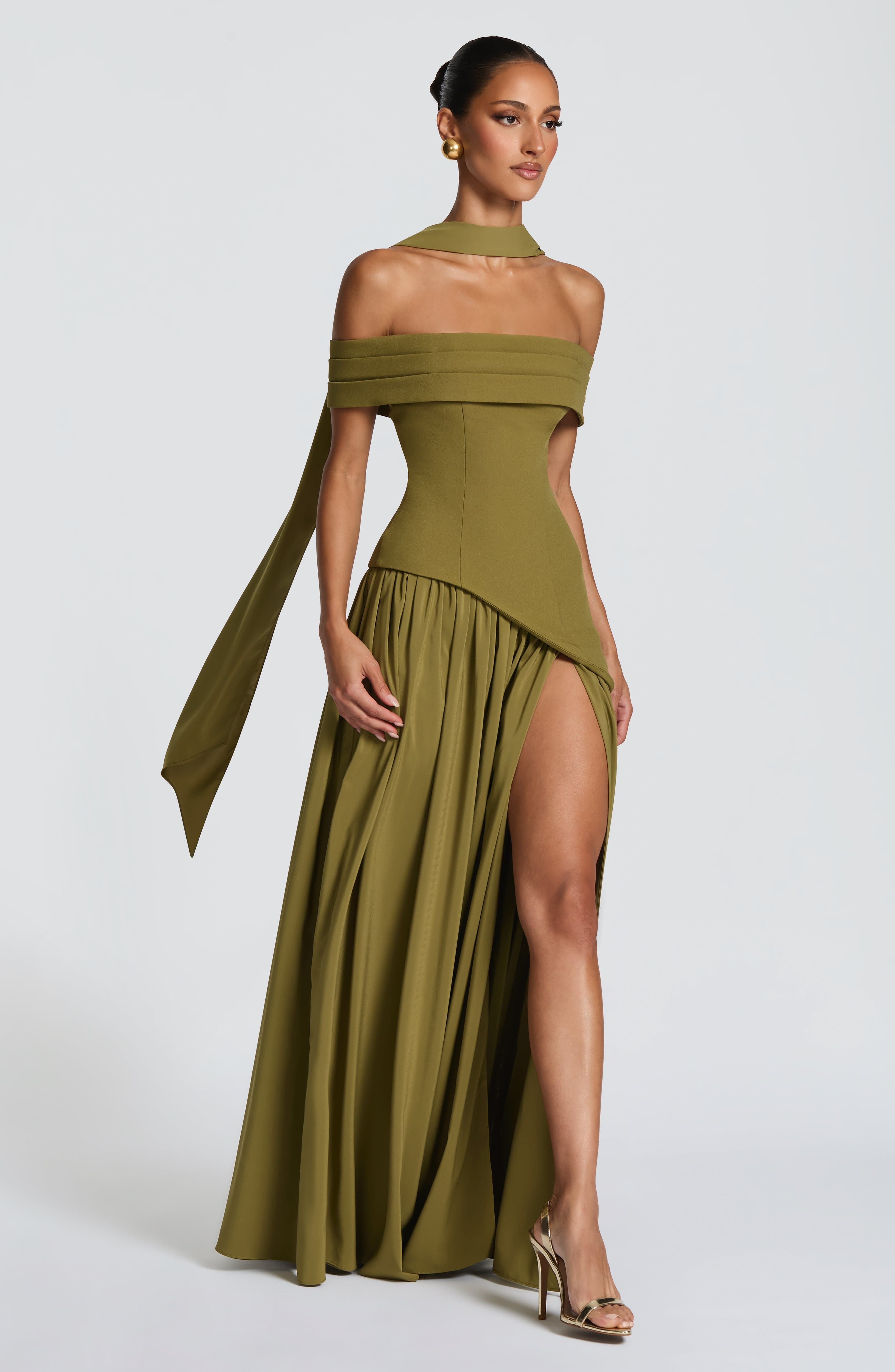 Vestido Delilah-Oliva