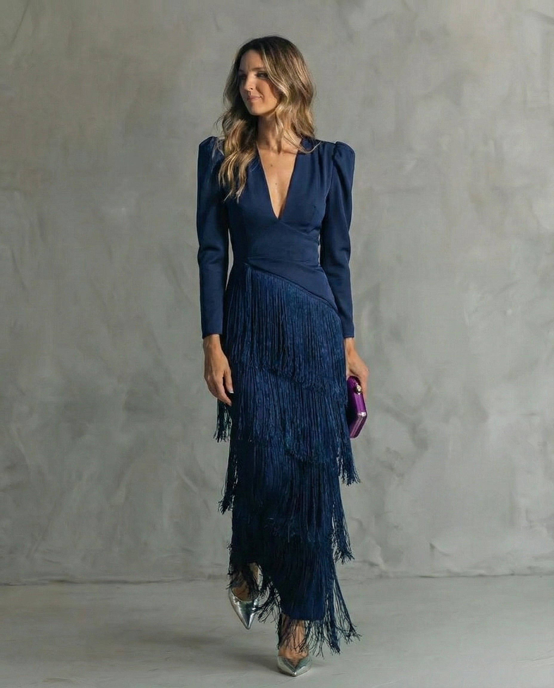 Chiara Vestido elegante con mangas de flecos